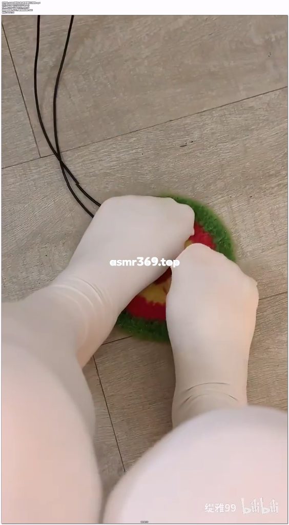 ASMR声控丨白s踩雪模拟三视角.mp4-ASMR资源阁