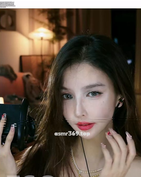 混血妆涂口红啄木鸟.mp4-ASMR资源阁