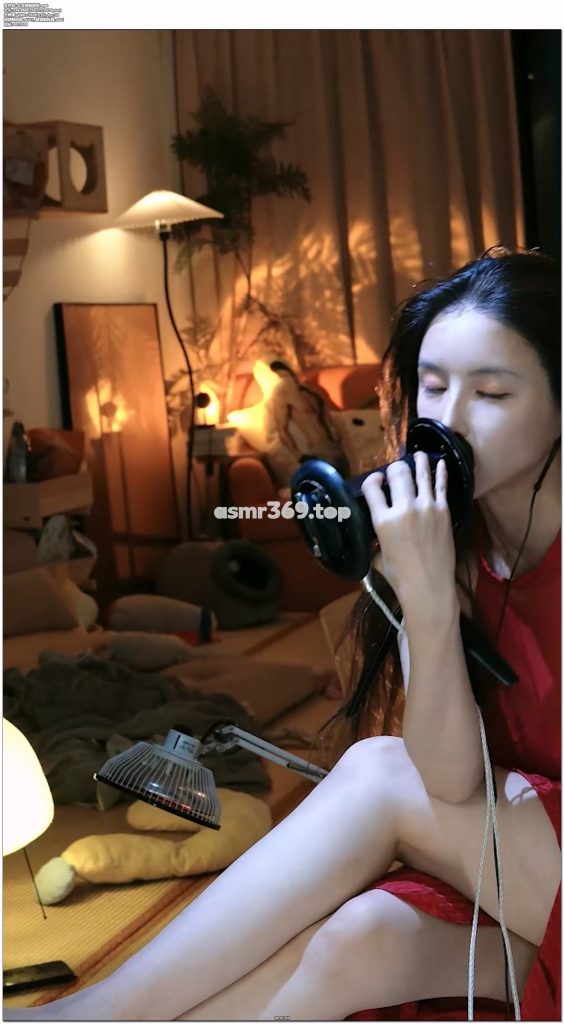 红衣挑鞋绝招.mp4-ASMR资源阁